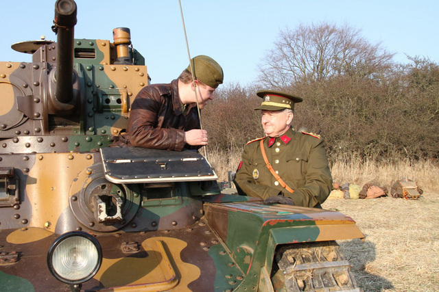 Pracovníci VHÚ Praha a lehký tank LT vz. 38