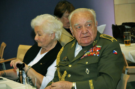 Setkání se zúčastnil také válečný veterán generál Miroslav Masopust