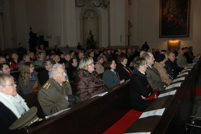 Z vánočního setkání s Ondrášem ve vojenském kostele sv. Jana Nepomuckého (3)