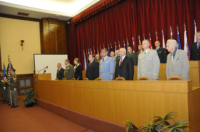 Čestné předsednictvo slavnostního shromáždění k 69. výročí SNP