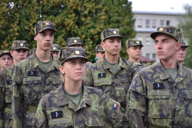 Studenti prvního ročníku mají za sebou prvních čtrnáct dnů školy