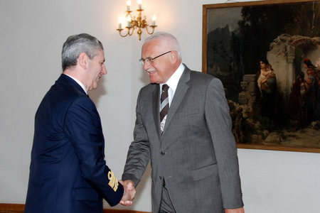 Admirál Giampaolo Di Paola a prezident Václav Klaus