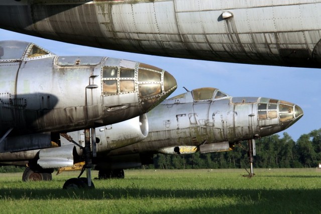 Historické bombardéry Il-28 
