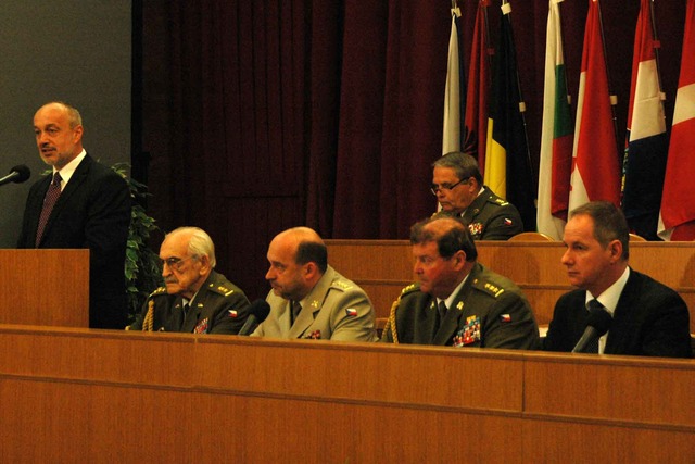 S projevem vystoupil mj. senátor Petr Bratský