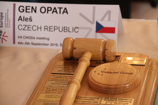  Česká republika předsedá Visegrádské čtyřce do 30. června 2020