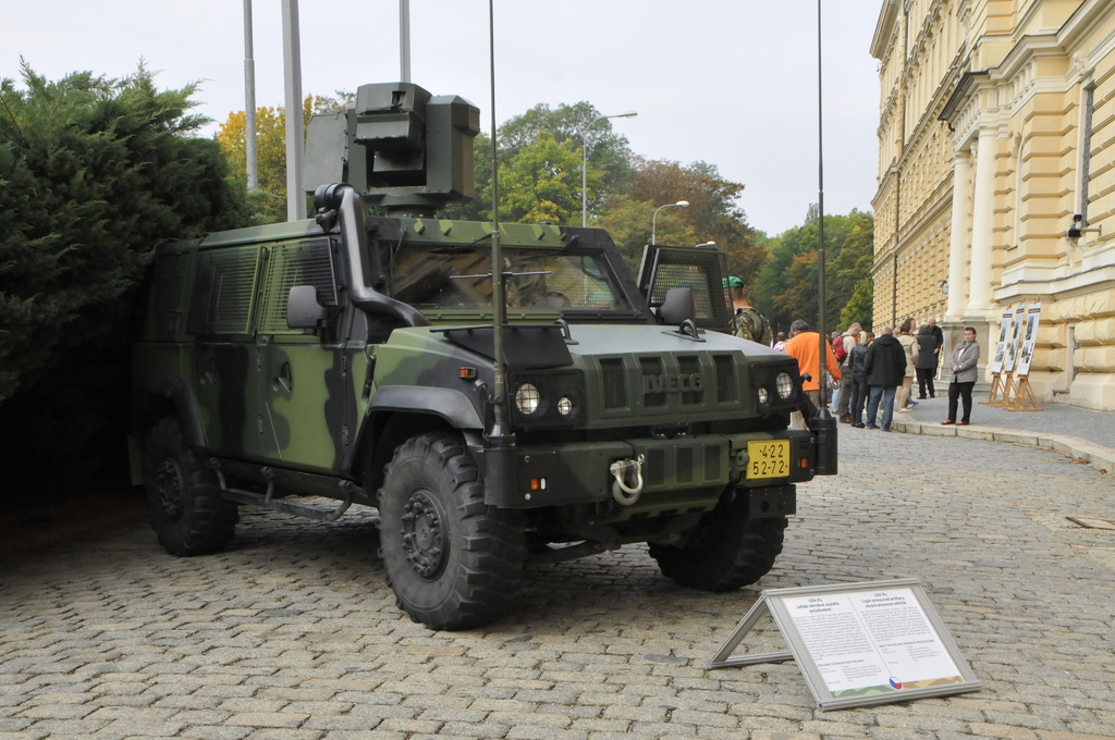 Víceúčelové obrněné vozidlo Iveco