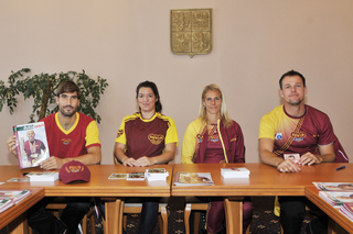 Na autogramiádě byli k dispozici celkem čtyři sportovci npor. David Svoboda (moderní pětiboj), Nikola Ogrodníková (atletika, hod oštěpem), prap. Natálie Dianová (moderní pětiboj) a nrtm. Petr Frydrych (atletika, hod oštěpem)