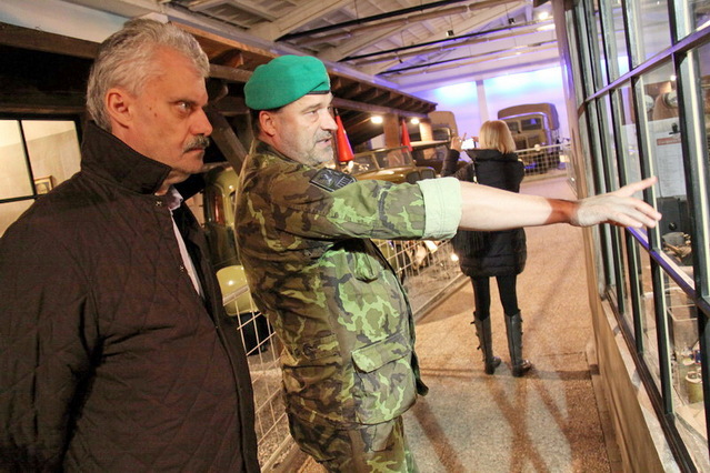 Polská delegace při návštěvě VTM Lešany