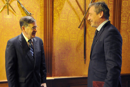 Z přijetí generálního ředitele Multinational Force and Observers Davida M. Satterfielda na Ministerstvu obrany