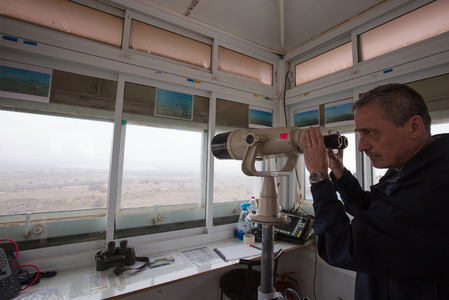 Ministr obrany navštívil vojáky na Golanech 