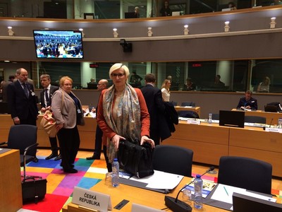 Česká ministryně obrany na jednání rady ministrů obrany Evropské unie v Bruselu