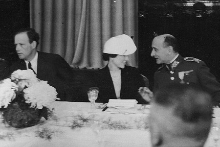 Americký letec Lindbergh v roce 1938 v Československu
