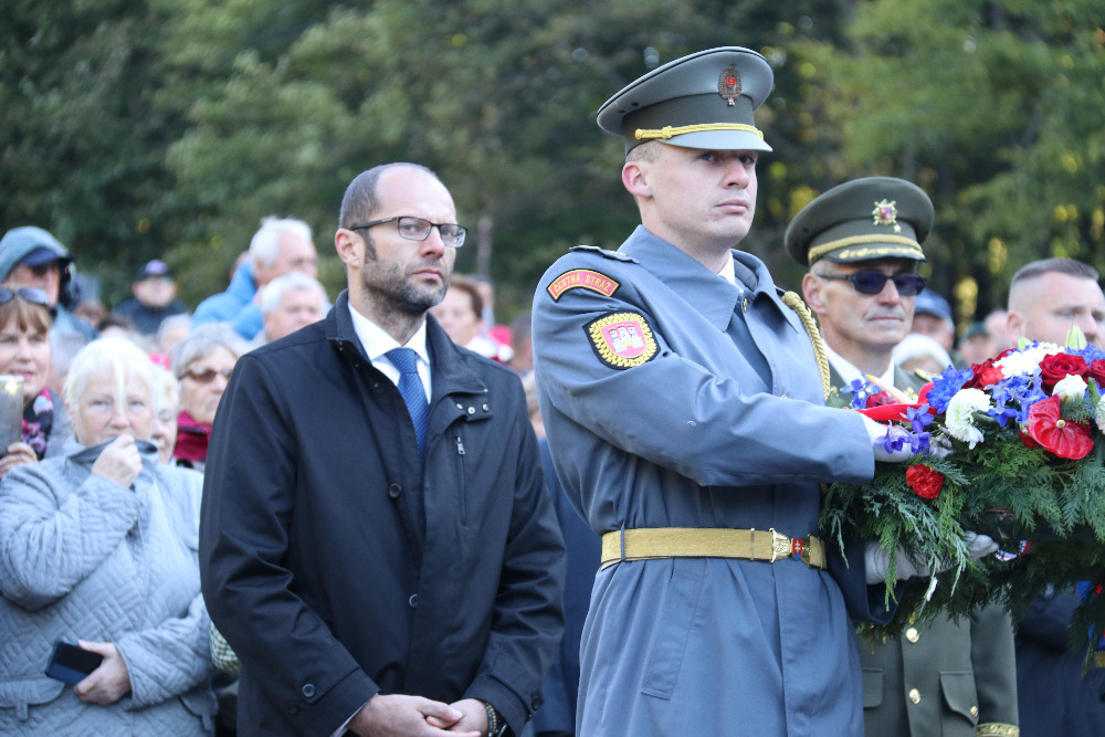 Delegaci Ministerstva obrany vedl náměstek Pavel Beran