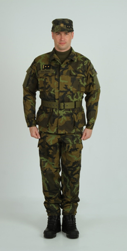 Stejnokroj 95