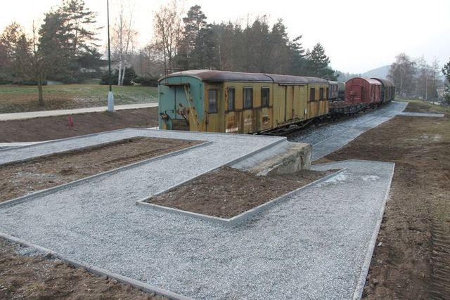 Nové přístupové cesty k železniční sekci lešanského muzea