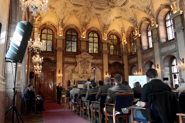 Rytířský sál Valdštejnského paláce, kde se seminář konal
