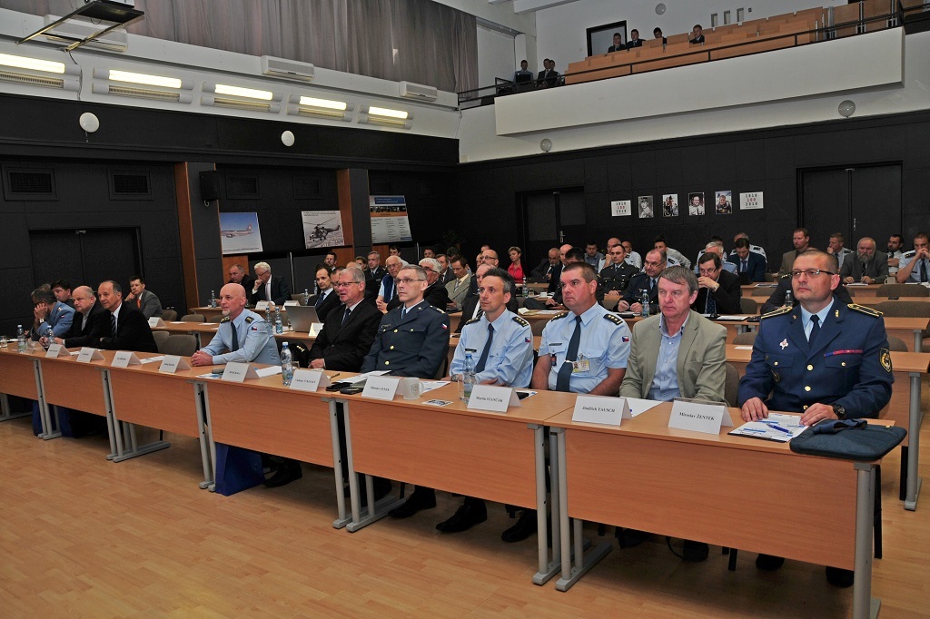 Tématem konference s názvem Letectvo 2018 byly Nové výzvy v přípravě personálu vzdušných sil