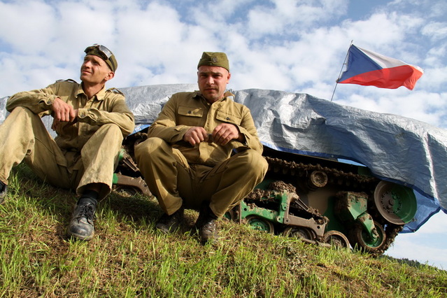 Před odkrytím tanku LT 35