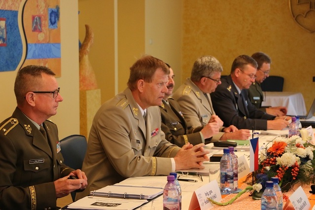 Záběry z průběhu příhraničního jednání