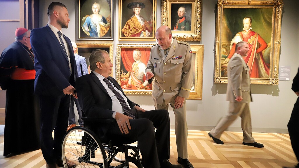 Armádní muzeum Žižkov bylo slavnostně otevřeno za účasti prezidenta republiky Miloše Zemana