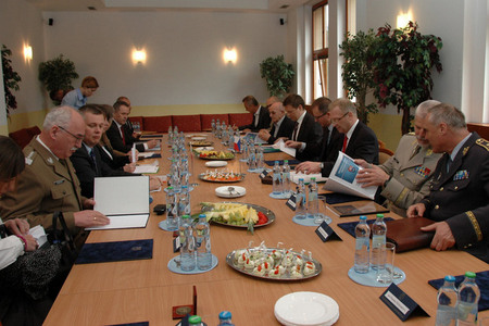 Z oficiálního jednání české a polské delegace