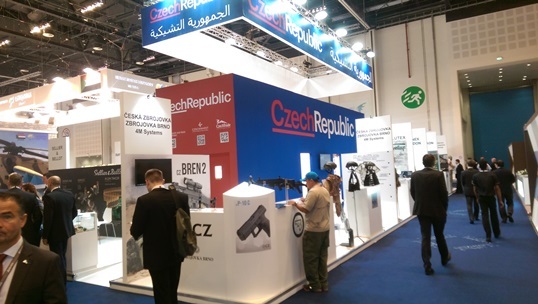 Český stánek na IDEX 2017 