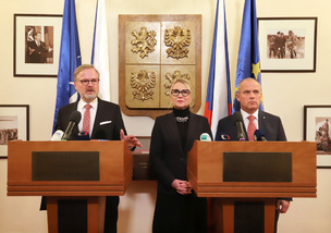 Z tiskové konference