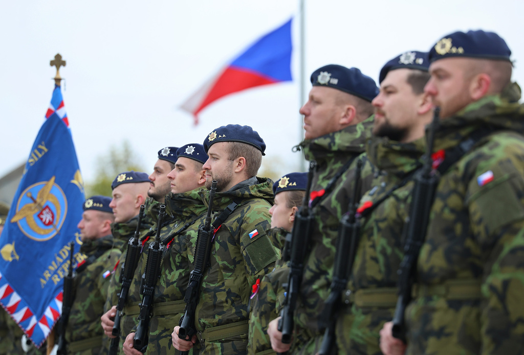 Váleční veteráni slaví svátek. Pro Ministerstvo obrany je péče o ně prioritou