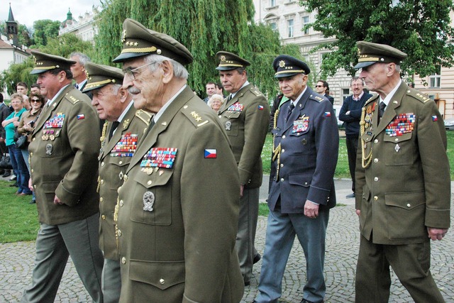 Pietní vzpomínka na účastníky II. národního odboje: Zástupci ČSBS