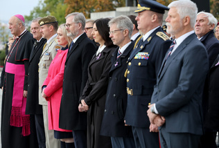 106. výročí vzniku samostatné Československé republiky připomněl pietní akt na Vítkově