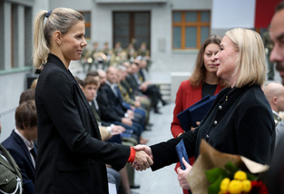 Ministryně obrany ocenila sportovce ASC Dukla za příkladnou reprezentaci, vyzdvihla i plnění povinností v uniformě 