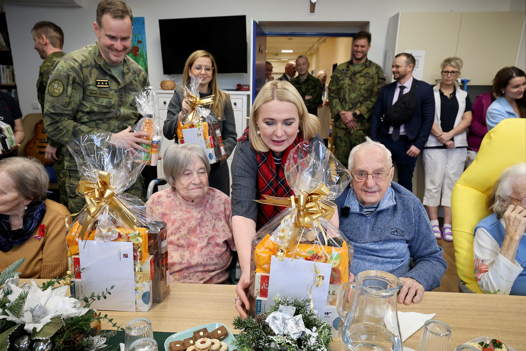 Z návštěvy válečných veteránů v Domově Vlčí mák při ÚVN