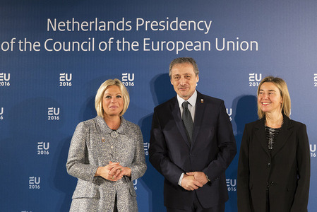 Ministři obrany EU jednali v Amsterdamu