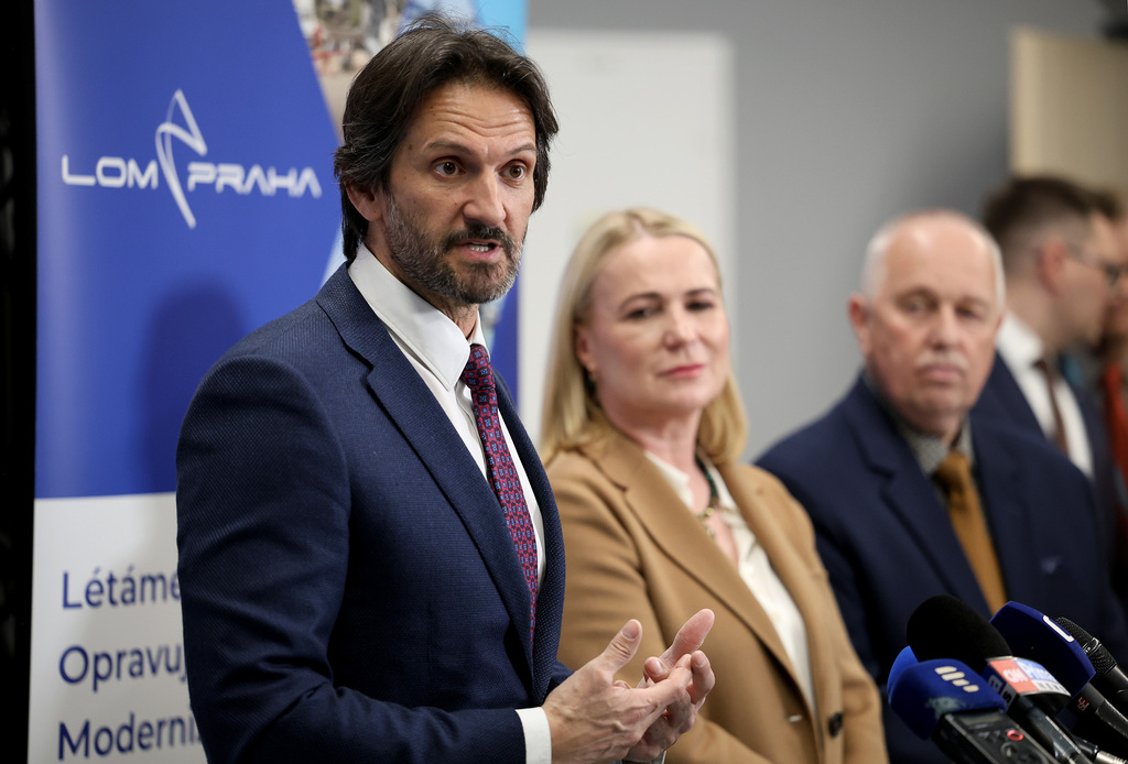 Ministři obrany v CLV LOM PRAHA
