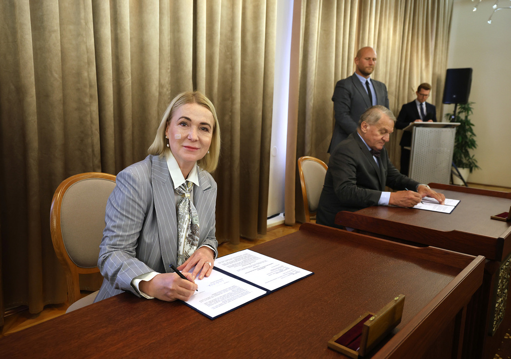 Ministerstvo obrany a hlavní město Praha rozšíří spolupráci i na leteckou záchrannou službu