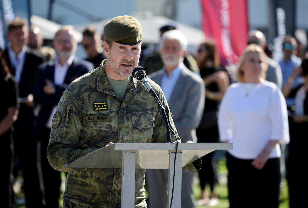 Jubilejní Dny NATO představily modernizaci české armády 