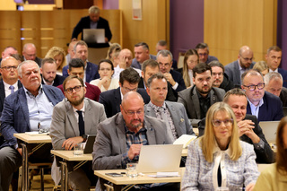 V prostorách hotelu DAP se uskutečnil již tradiční Den s průmyslem, odborná platforma organizovaná Sekcí průmyslové spolupráce MO ČR. 