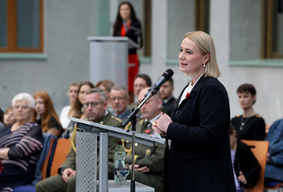 U příležitosti státního svátku 28. října udělila ministryně obrany Jana Černochová resortní vyznamenání. 