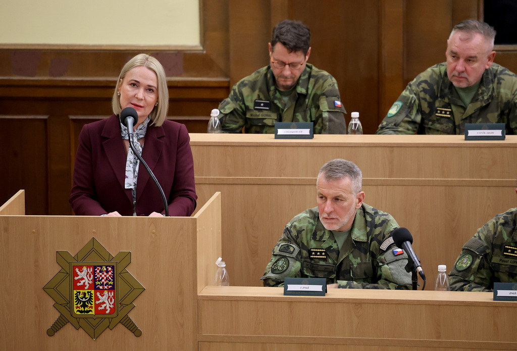 Ministryně obrany na Velitelském shromáždění náčelníka Generálního štábu AČR