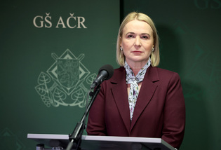Ministryně obrany na Velitelském shromáždění náčelníka Generálního štábu AČR