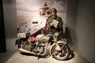 Z expozic Armádního muzea Žižkov