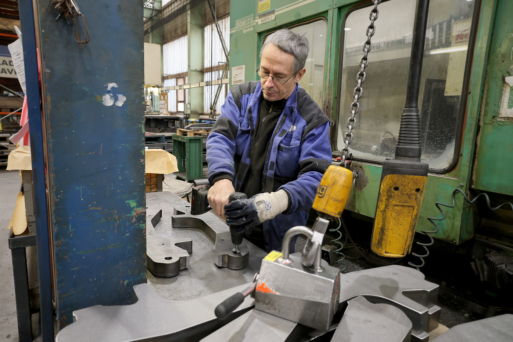 Ministr obrany navštívil VOP CZ