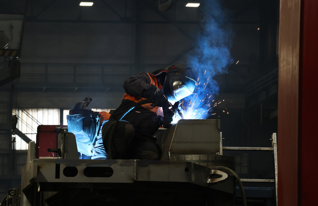 Ministr obrany navštívil VOP CZ