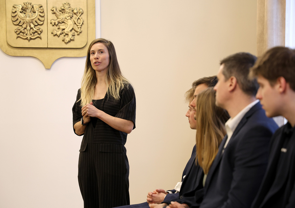 Ministr obrany se setkal se sportovci ASC Dukla po ZOH v Itálii