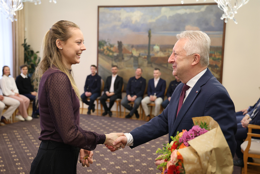 Ministr obrany se setkal se sportovci ASC Dukla po ZOH v Itálii