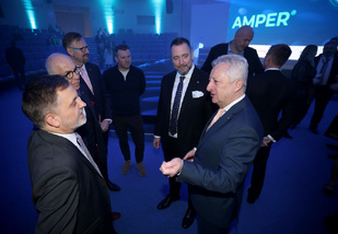 Ze zahájení veletrhu AMPER v Brně