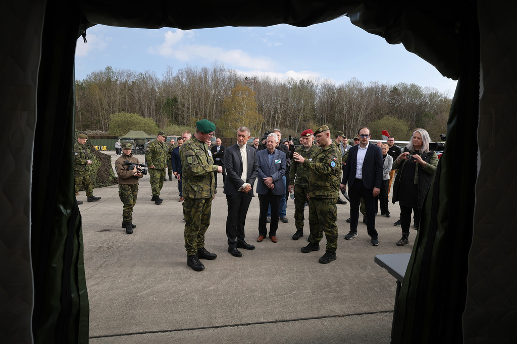 Cvičení Federated Cloud navštívil předseda vlády Andrej Babiš a ministr obrany Jaromír Zůna