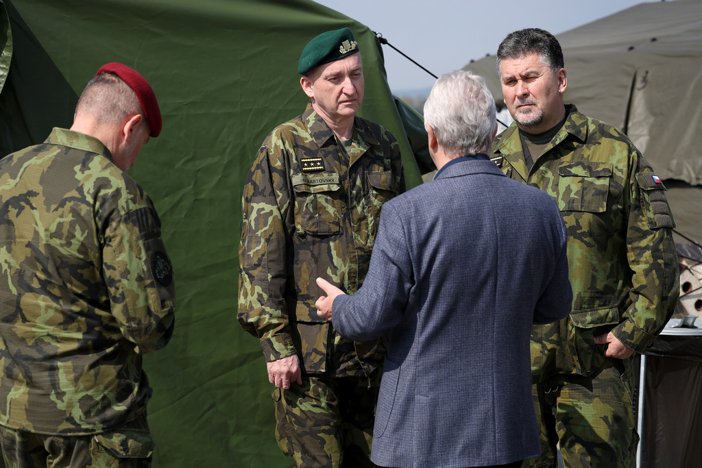 Ze cvičení Federated Cloud