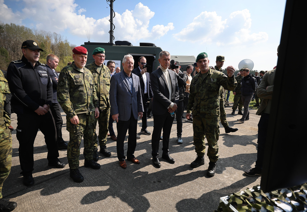 Cvičení Federated Cloud navštívil předseda vlády Andrej Babiš a ministr obrany Jaromír Zůna