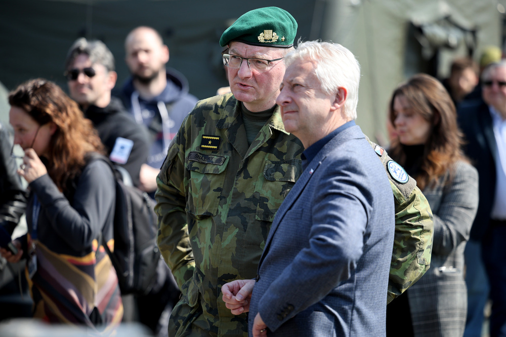 Ze cvičení Federated Cloud